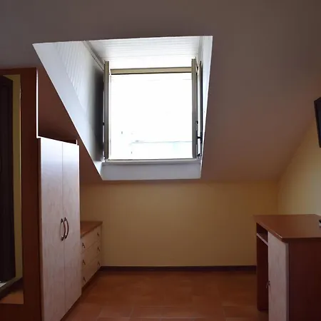 Martinez Отель 3*