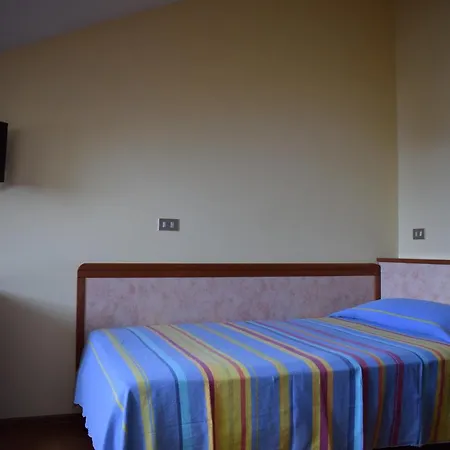 Martinez 3* Μπελάρια-Ιτζέα Μαρίνα