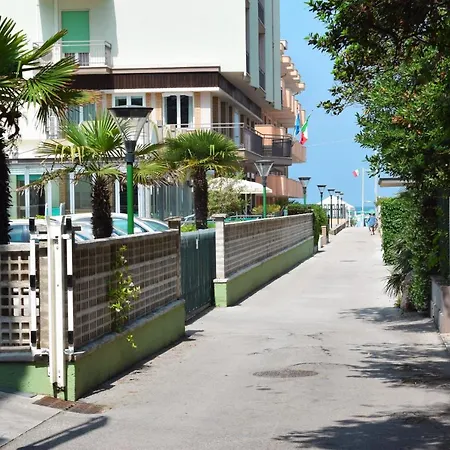 Ξενοδοχείο Martinez